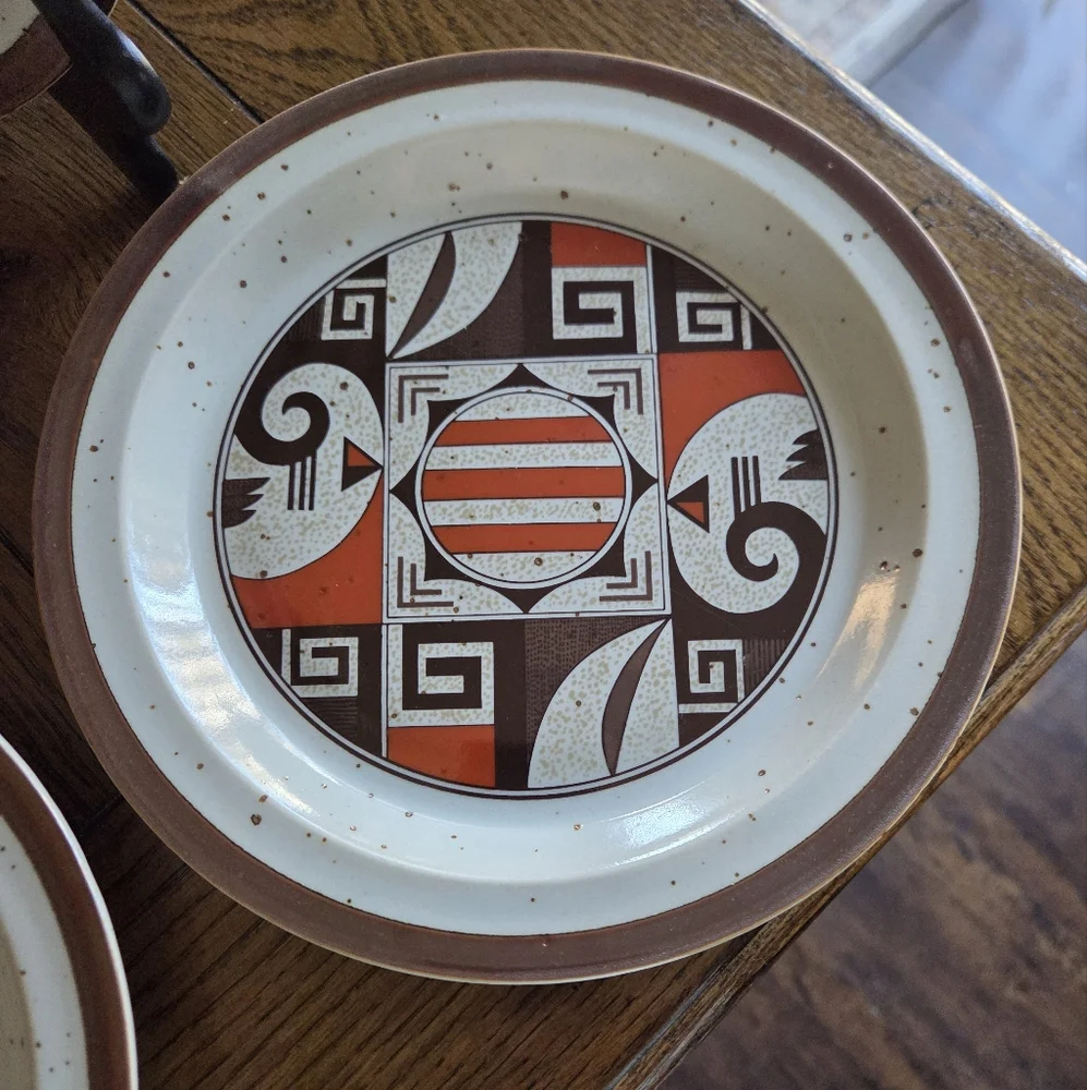 Vintage 70s Salad Plates (4) Stoneware